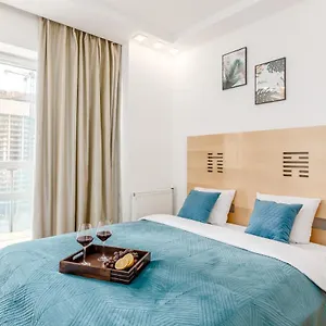 https://warsaw-city-apartments-browary.warsawhotelspoland.com